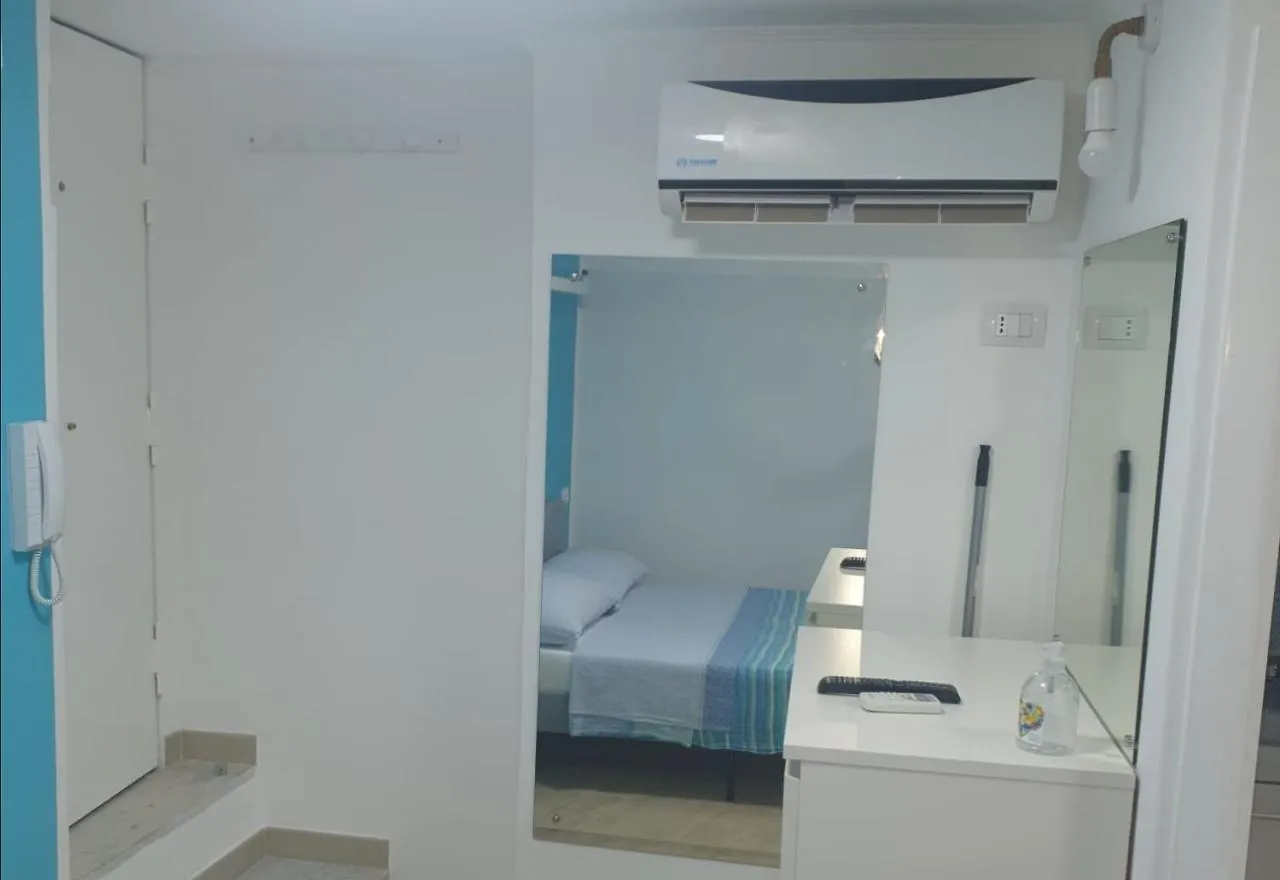 Studio Flat In The Center Of The City Naples Apartment